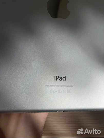Apple iPad Air, 64 гб, 4G Wi-Fi + Cellular, silver