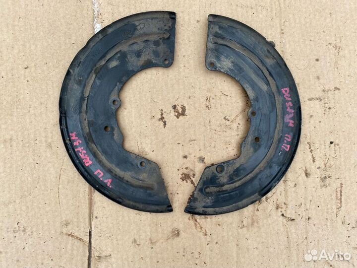 Пыльник тормозного диска Renault Duster