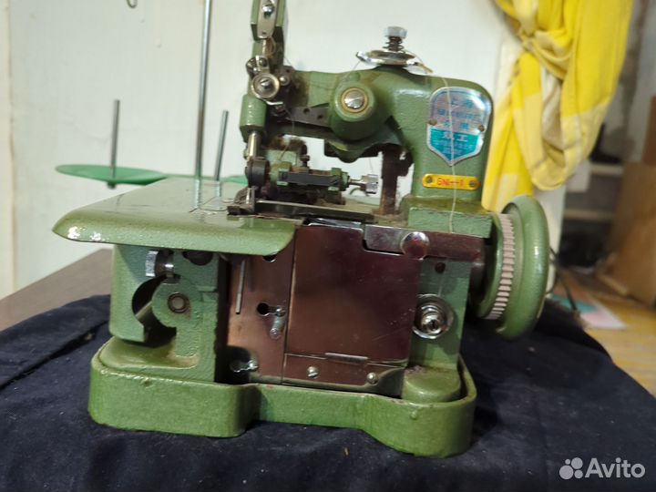 Оверлок для швейной машины