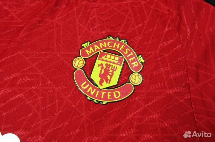 Форма Манчестер Юнайтед сезон 23/24