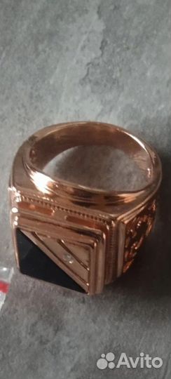 Мужской перстень