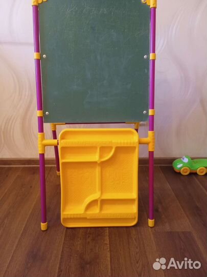 Мольберт детский двухсторонний