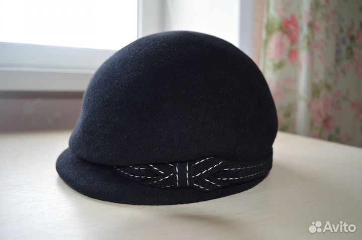 Головной убор женский (кепи)