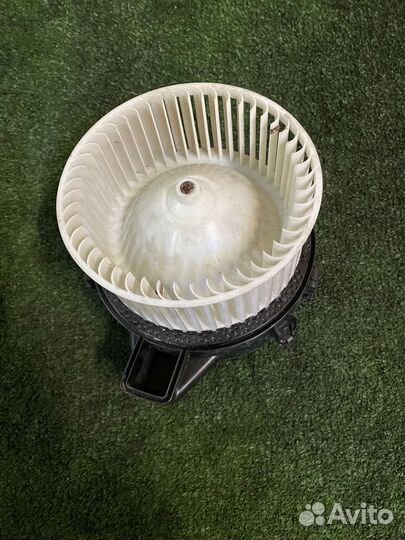 Мотор вентилятор печки volvo XC90 XC60 S90