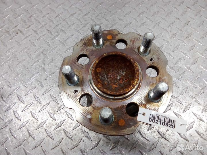 Ступица задняя правая Honda Pilot 2