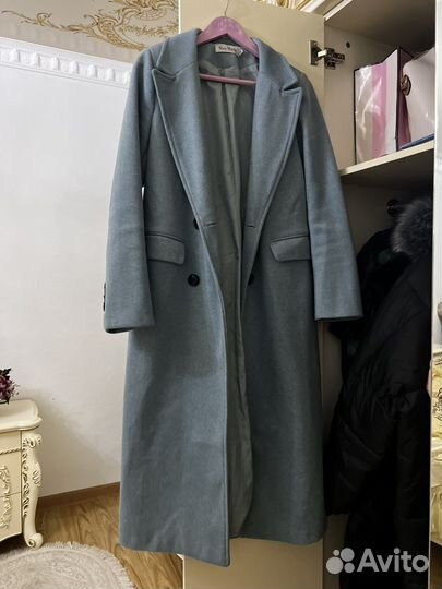 Пальто от MAX mara