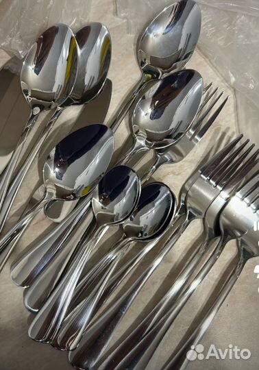 Набор столовых приборов на 6 персон. Новый