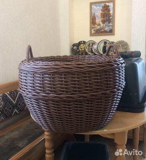 Кашпо из искусственного ротанга