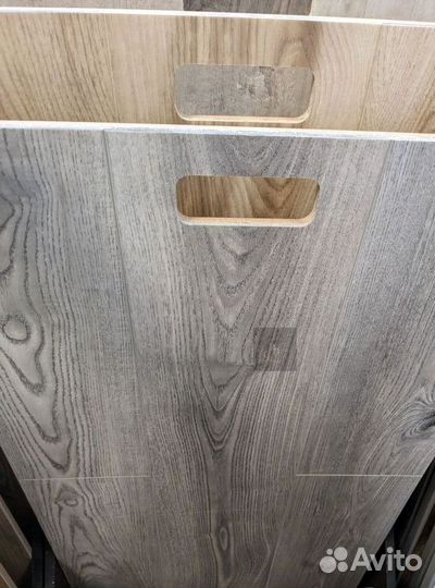 Кварцвиниловая плитка замковая