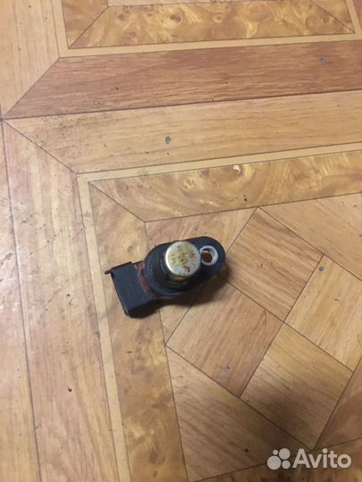 Датчик распредвала Mercedes W210 М112 3.2л