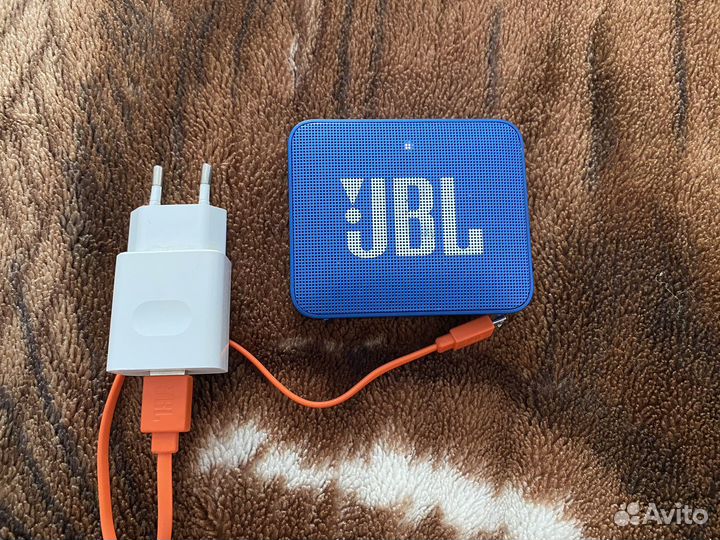 Блютуз колонка jbl go2