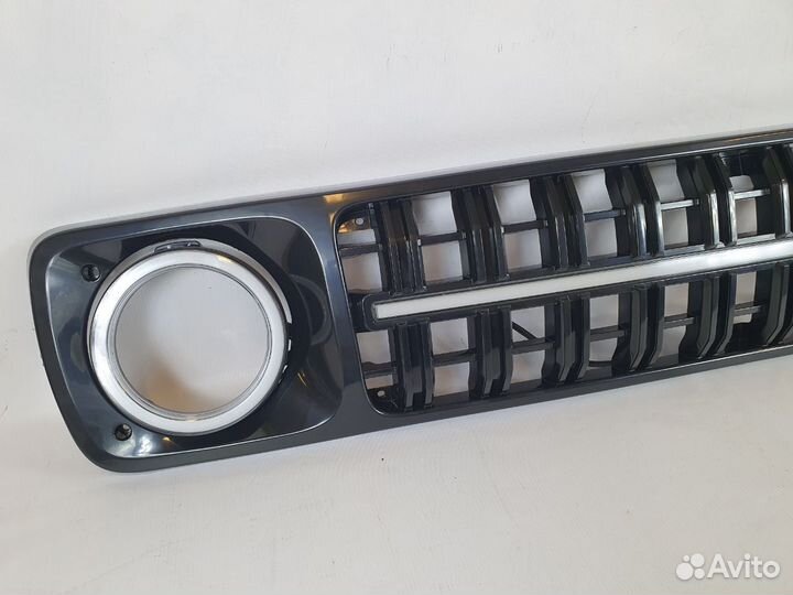 Светодиодная решетка радиатора Нива 