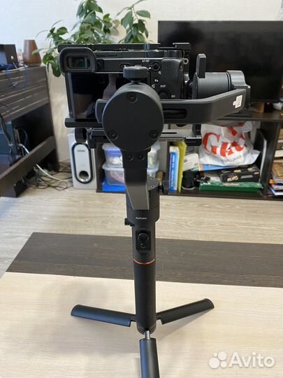 Стабилизатор Moza aircross