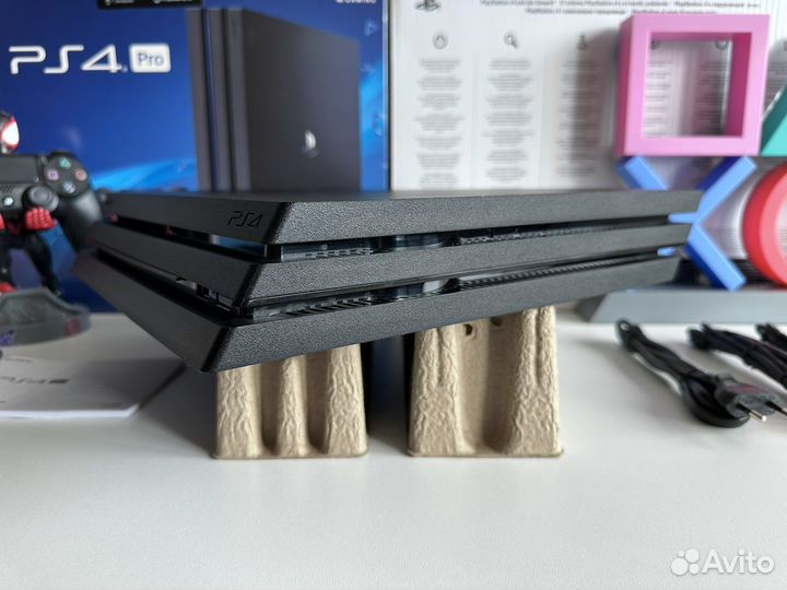 Sony PS4 Pro 1tb CUH 7108B отличное состояние