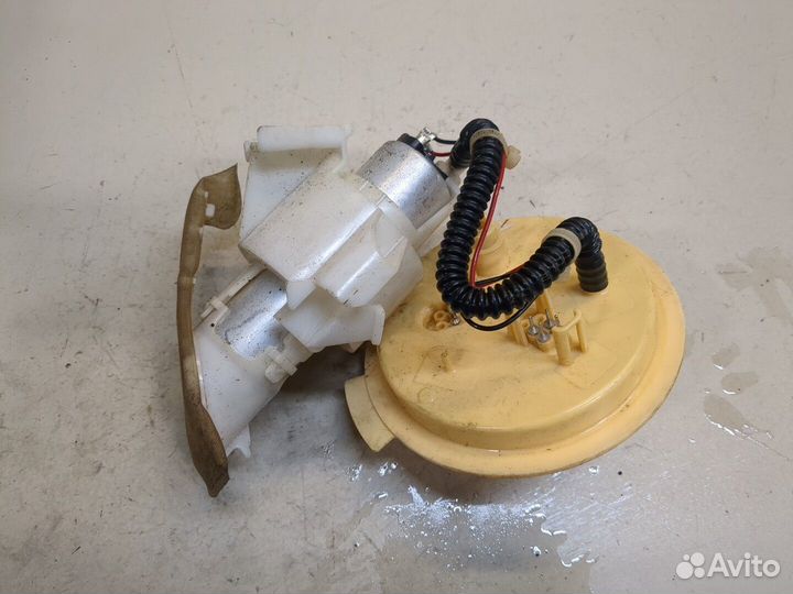 Насос топливный электрический BMW 5 F10, 2010