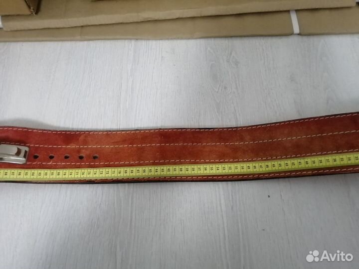 Пояс для пауэрлифтинга с карабином