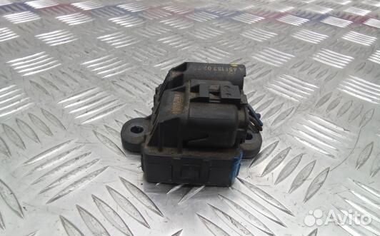 Реле накала свечей mercedes benz C-class W204 (SNT