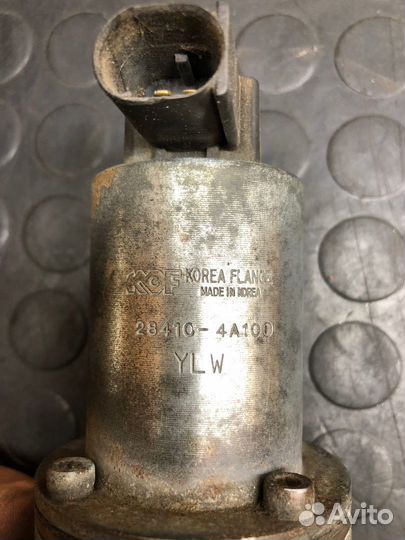 Клапан EGR Kia Sorento I BL