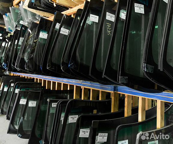 Автомобильное стекло для Фольксваген (установка)