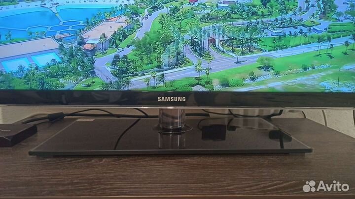 Телевизор Samsung 100 Гц 40 дюймов