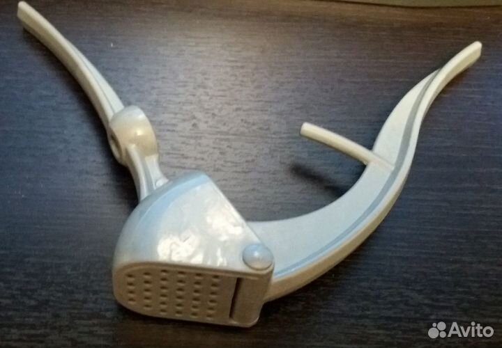 Чеснокодавка