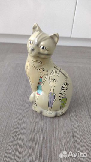 Керамическая статуэтка - копилка 