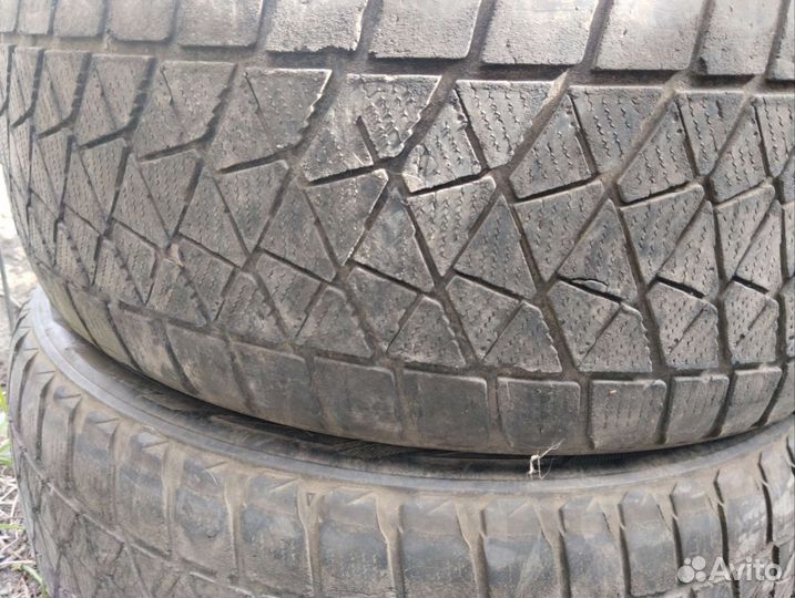 Bridgestone Blizzak DM-V2 225/55 R17
