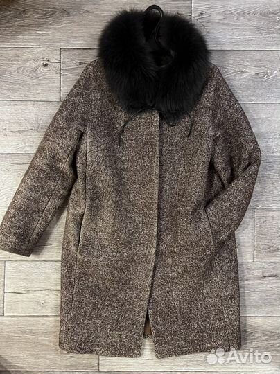 Пальто женское зимнее