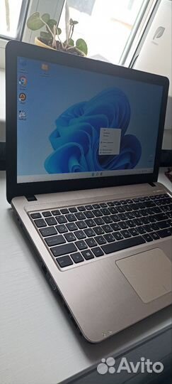 Ноутбук Asus R540Y
