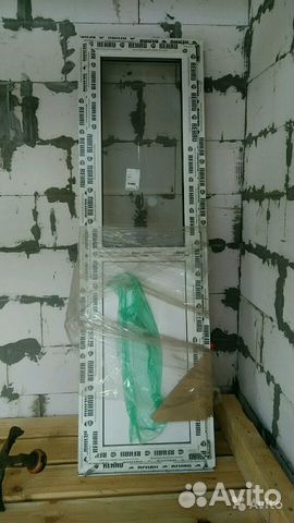 Дверь балконная пластиковая