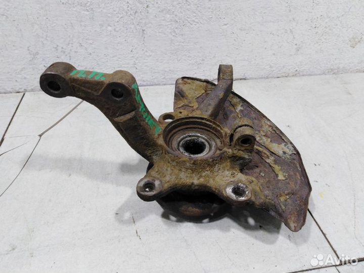 Кулак передний правый Чери