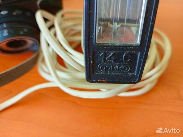 Пленочный фотоаппарат смена символ и вспышка