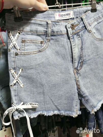Джинсовые шорты новые 28