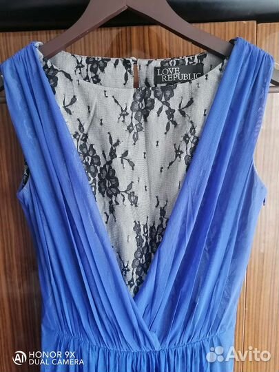 Платье вечернее