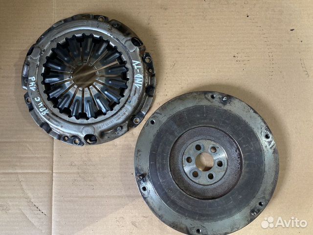 Маховик, корзина Toyota Yaris 1.4d 1ND-TV Auris