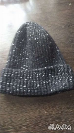 Шапки женские вязаные новые