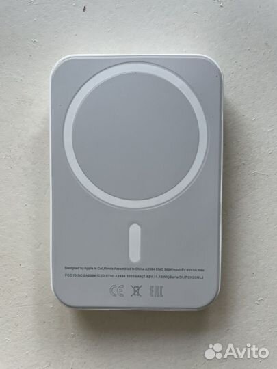 Повербанк MagSafe для iPhone