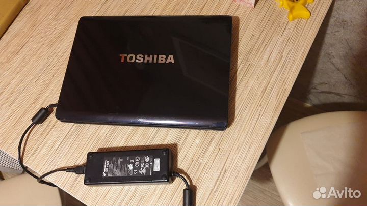 Ноутбук Toshiba