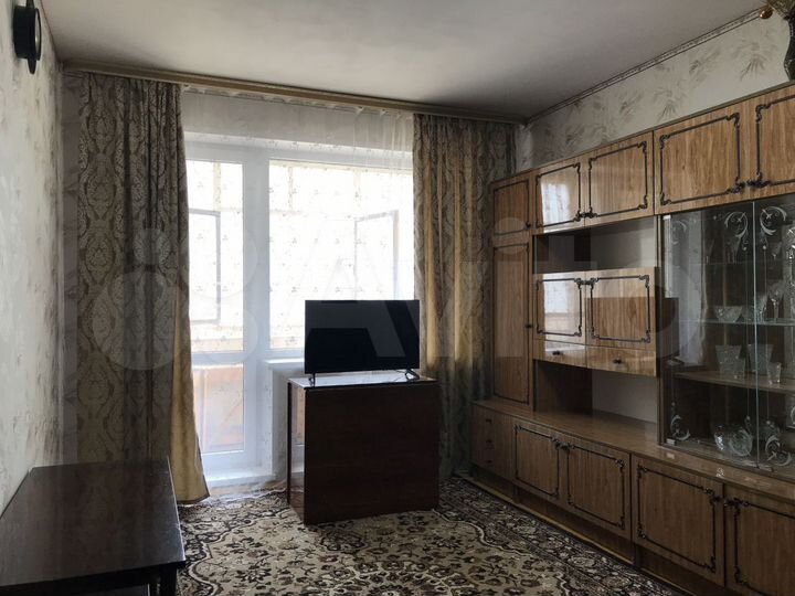 2-к. квартира, 43 м², 4/10 эт.