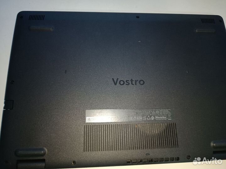 Ноутбук Dell vostro 3500