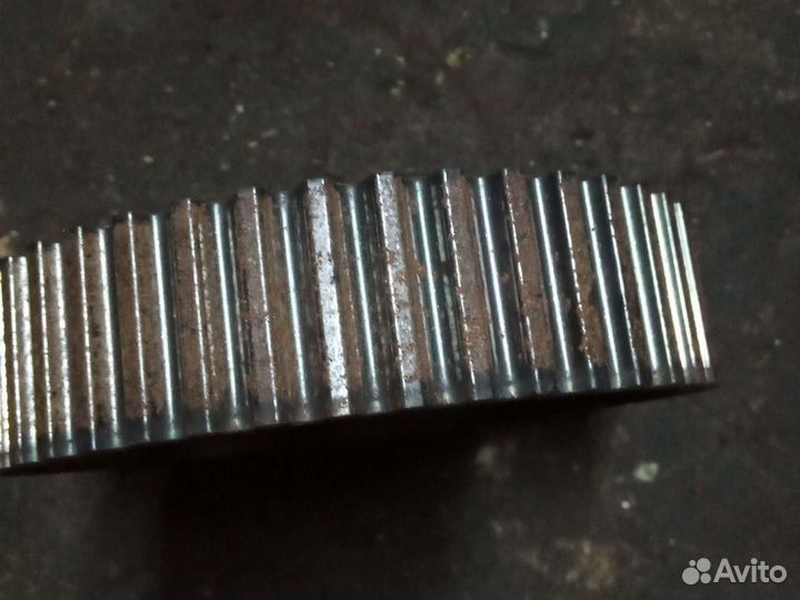 Шестерня распредвала Volvo XC90 D5244T