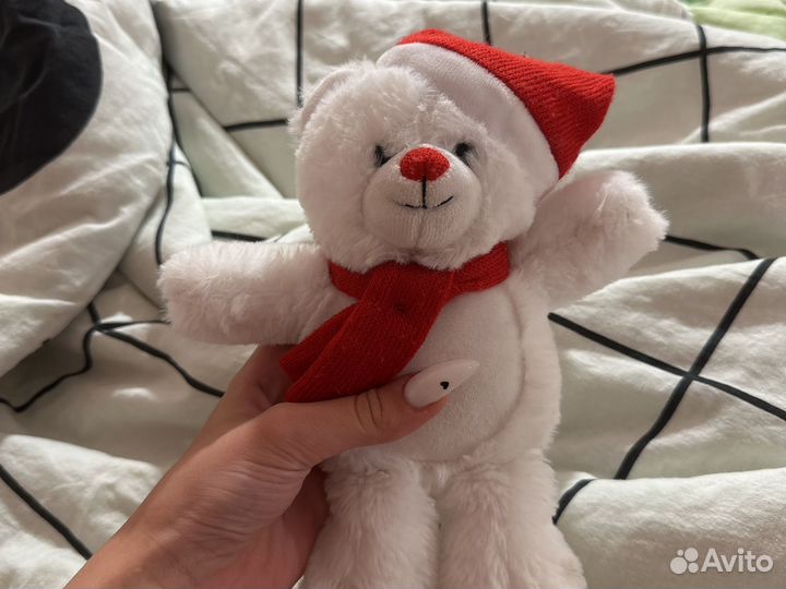 Плюшевый медведь