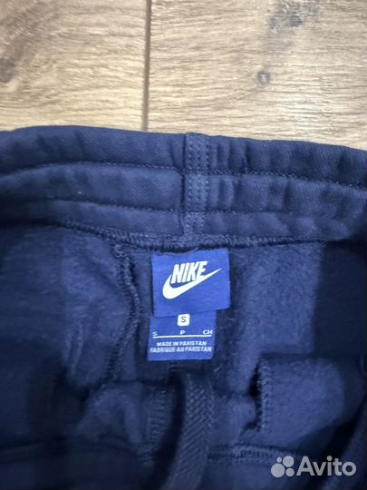 Спортивные штаны nike