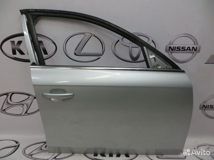 Дверь передняя правая Audi A 4 B8