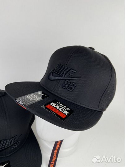 Кепка Snapback Nike