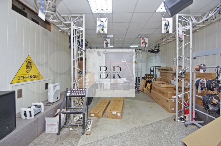 Торговая площадь Маркса Шоу рум Услуги Офис 364 м²