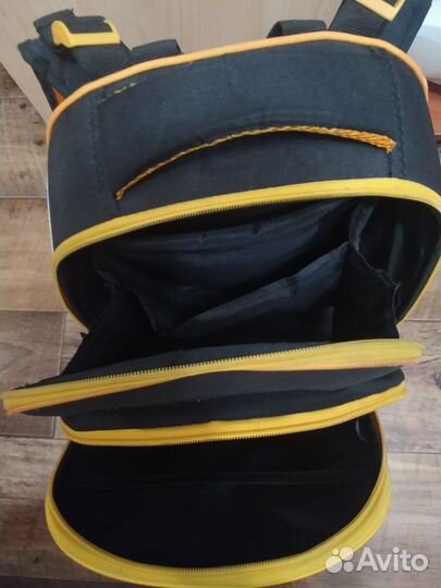 Рюкзак школьный