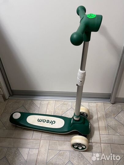 Самокат детский трехколесный бу