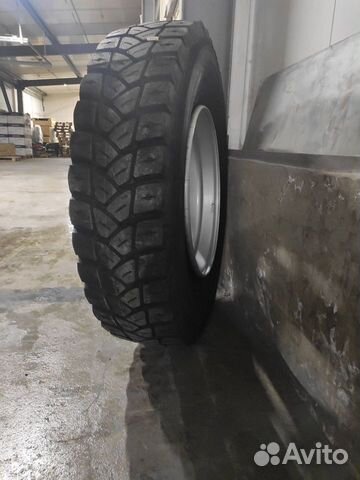 Грузовая шина с диском Roadshine 315/80R/22.5 20