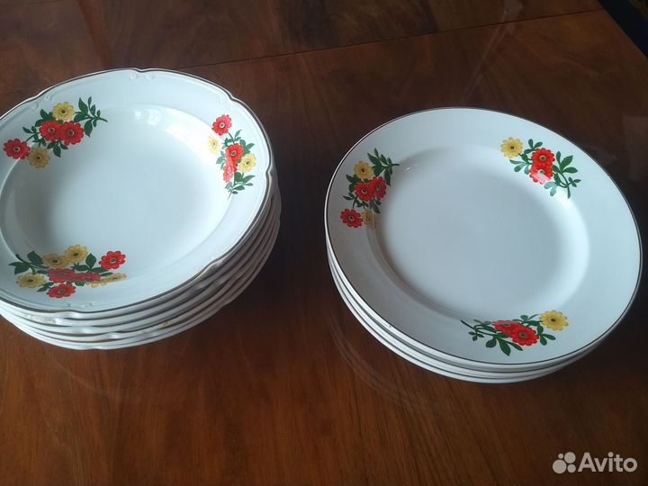 Сервиз столовый зик